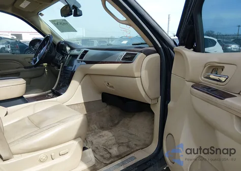 2011 Cadillac Escalade Premium z USA, uszkodzony, nr VIN 1GYS4CEF6BR155589